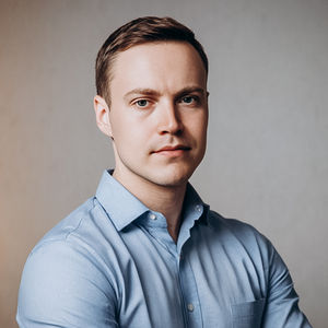 Дмитрий Базавлуцкий